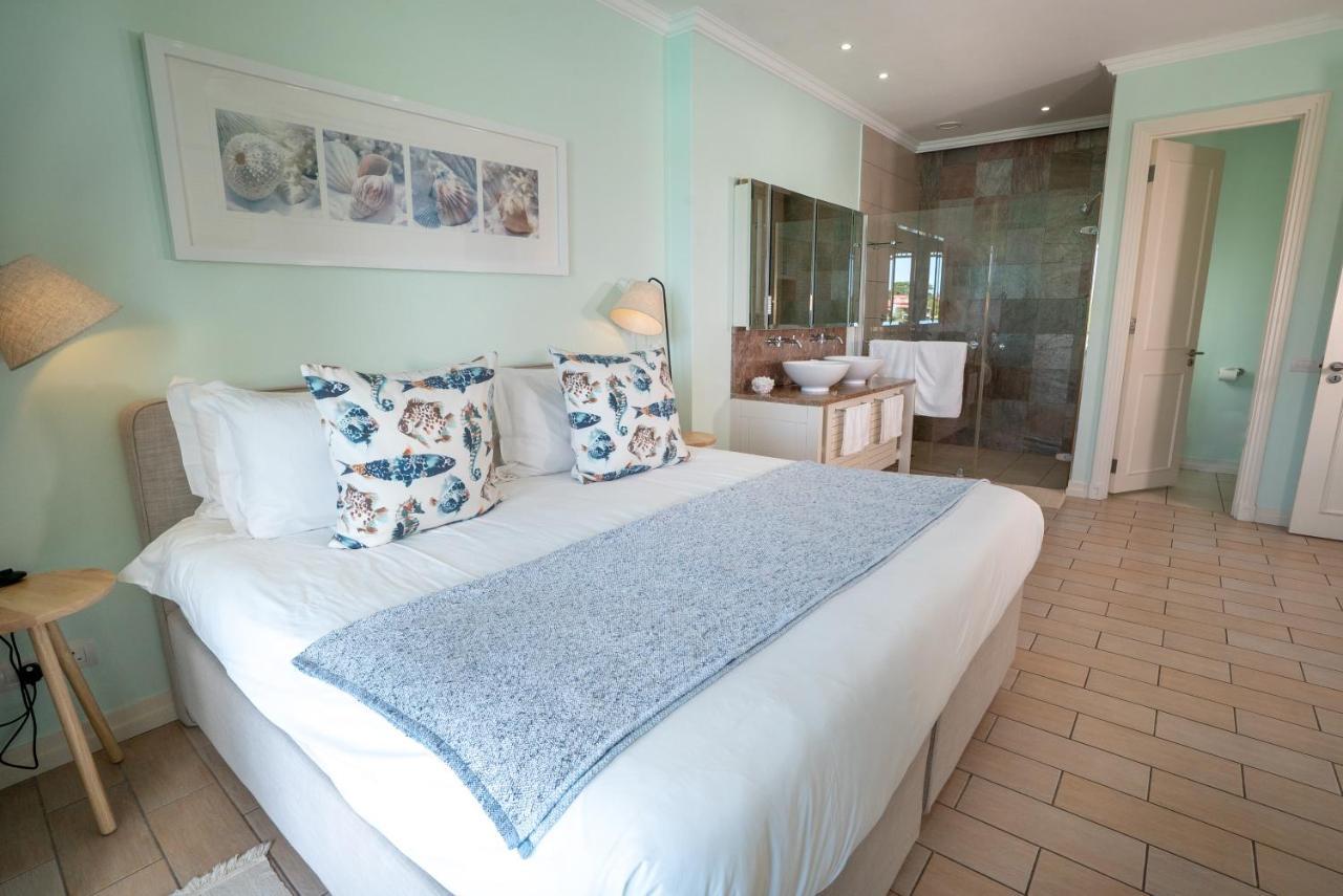 P146A13 - Eden Island Self Catering Apartment Self Check In エクステリア 写真